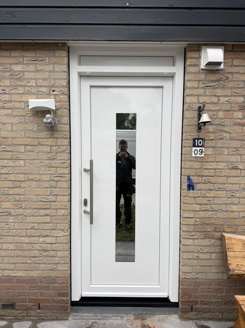 PVC ramen vervanging woonblok Almere door VijfSterrenHuis Bouw